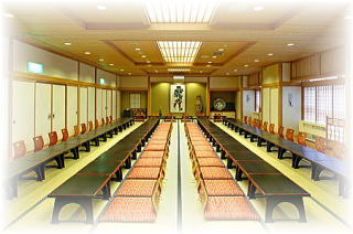 64畳の大広間