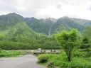 静かな静かな上高地です。